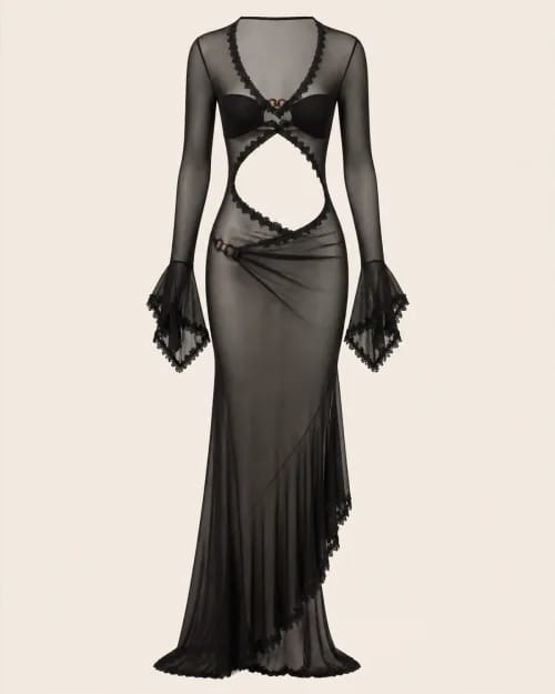 Vestido negro transparente sin modelo visto de frente