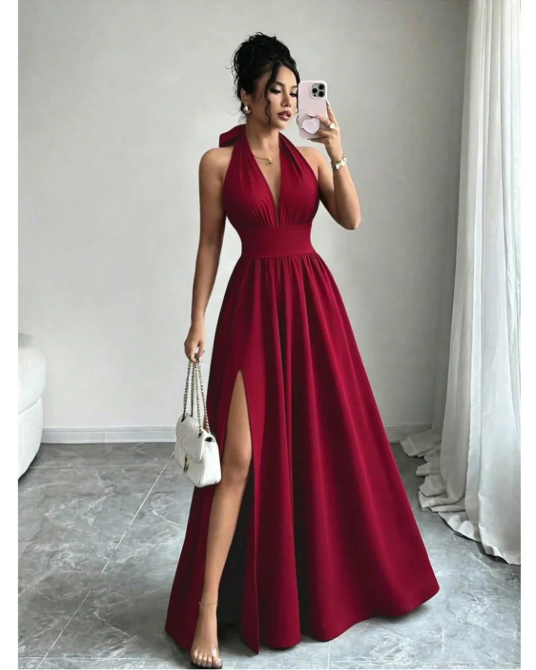 Vestido rojo rubí halter de falda amplia